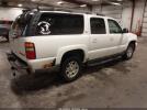 Chevrolet Suburban 1500 Z71 Image 2