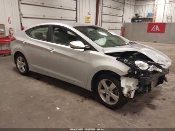  Salvage Hyundai ELANTRA