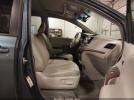 Toyota Sienna Xle V6 8 Passenger Image 6