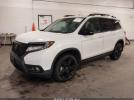 Honda Passport Awd Elite Image 8