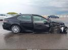 Toyota Camry Le Hybrid Image 11