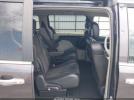 Chrysler Town & Country Limited Image 4