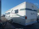 Ford F-550 Super Duty Stripped Chass Image 13