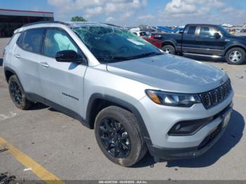  Salvage Jeep Compass