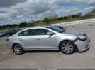 Buick LaCrosse Cxl Image 12
