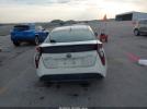 Toyota Prius Two Image 16