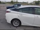 Toyota Prius Two Image 19