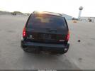 GMC Envoy Denali Image 5