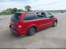 Chrysler Town & Country Touring Image 8