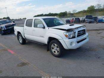  Salvage Toyota Tacoma