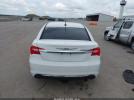 Chrysler 200 Touring Image 14