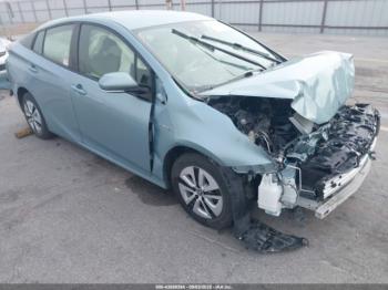  Salvage Toyota Prius