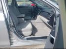 Toyota Camry Le Image 5