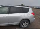Toyota RAV4 Limited Image 5