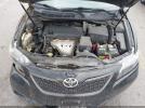Toyota Camry Se Image 8