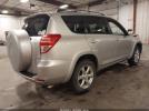 Toyota RAV4 Limited V6 Image 8