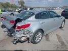 Kia Optima Lx Image 9