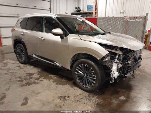  Salvage Nissan Rogue