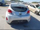 Hyundai VELOSTER Image 9