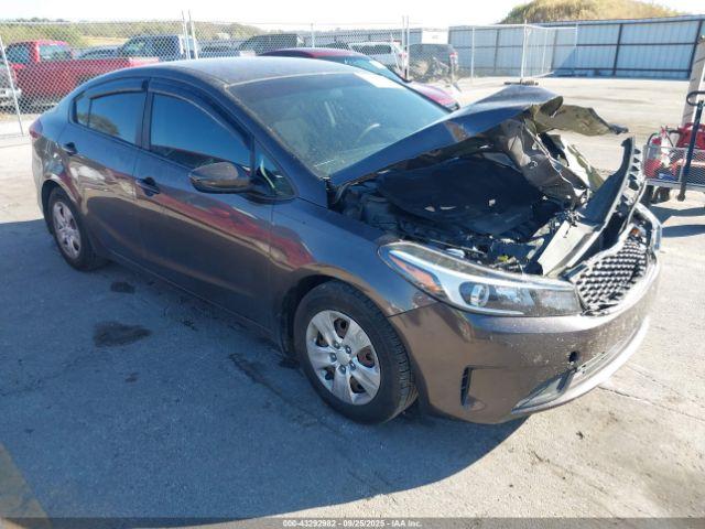  Salvage Kia Forte
