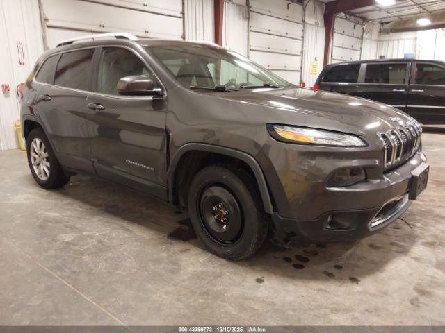  Salvage Jeep Cherokee