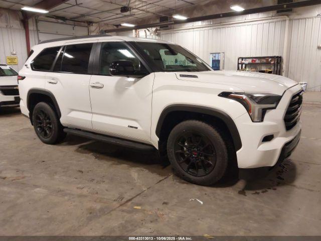  Salvage Toyota Sequoia