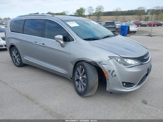  Salvage Chrysler Pacifica