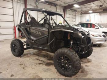  Salvage Honda Sxs1000