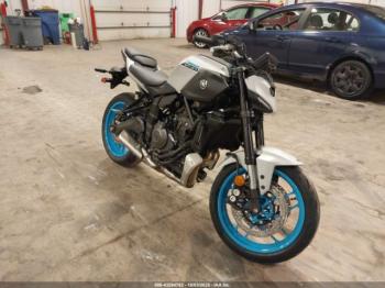 Salvage Yamaha Mtn690