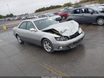  Salvage Lexus Es
