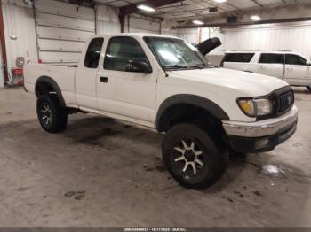  Salvage Toyota Tacoma