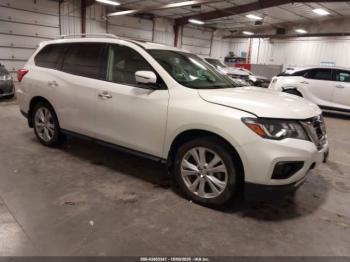  Salvage Nissan Pathfinder