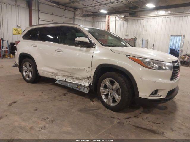  Salvage Toyota Highlander