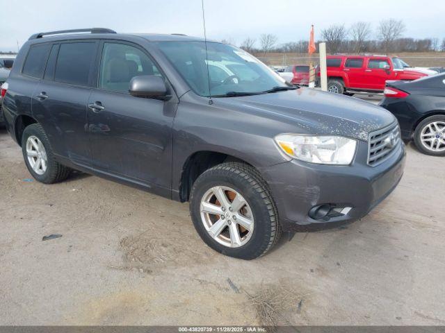  Salvage Toyota Highlander