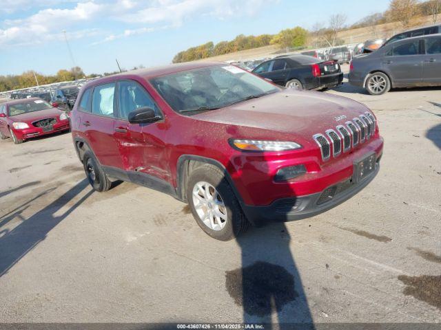  Salvage Jeep Cherokee