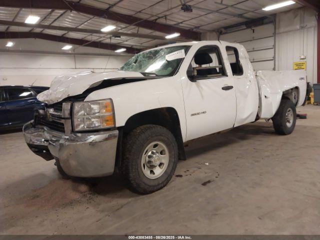 Chevrolet Silverado 3500 Work Truck Image 18
