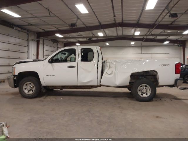 Chevrolet Silverado 3500 Work Truck Image 8