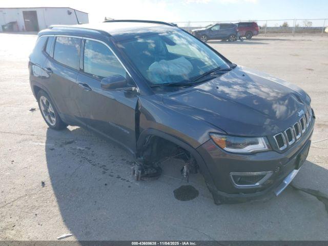  Salvage Jeep Compass