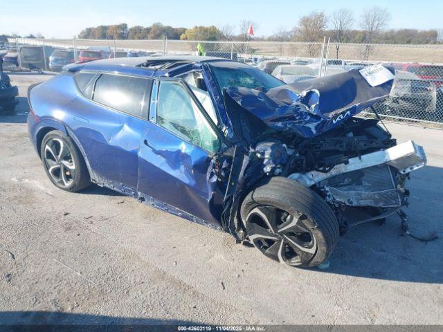 Salvage Kia EV6