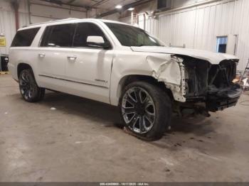  Salvage GMC Yukon