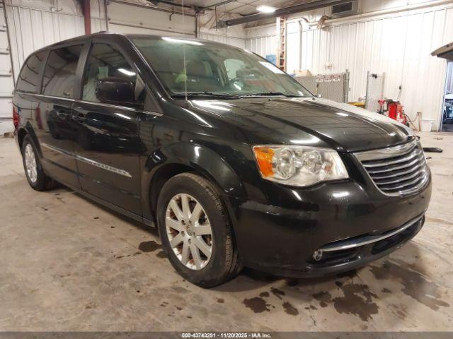  Salvage Chrysler Town & Country