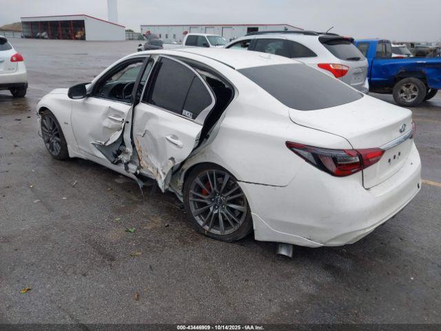 INFINITI Q50 3.0t Luxe Image 2