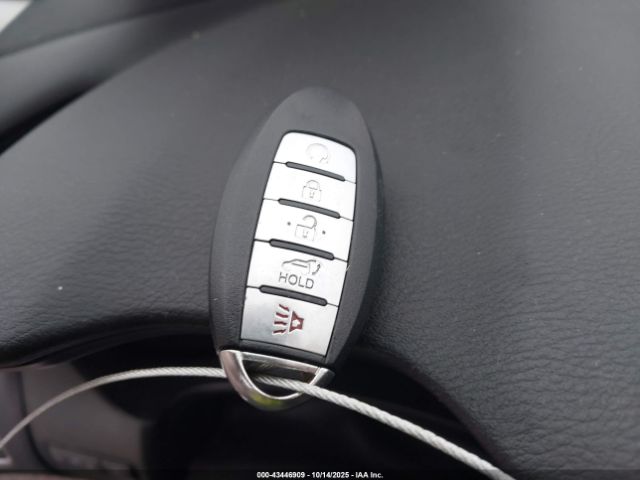 INFINITI Q50 3.0t Luxe Image 12