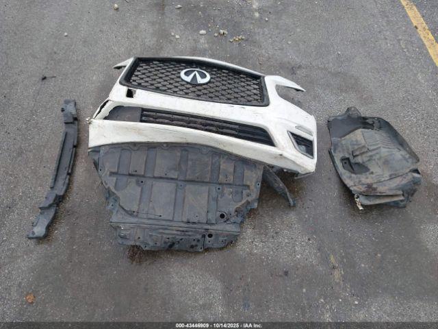 INFINITI Q50 3.0t Luxe Image 14