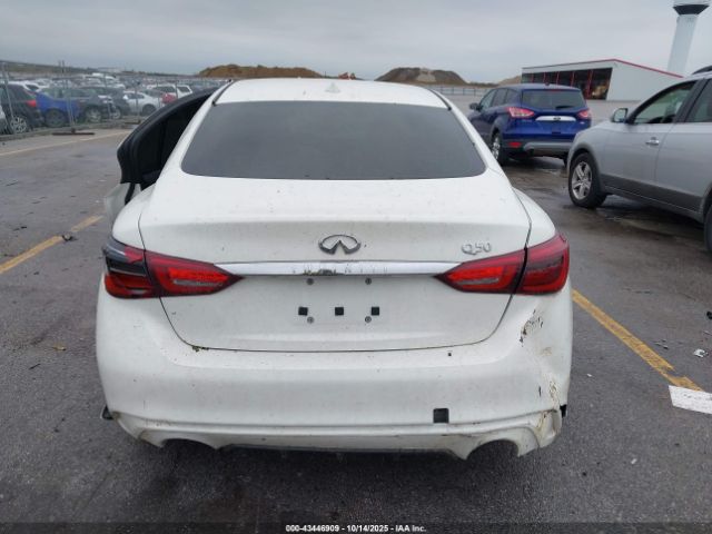 INFINITI Q50 3.0t Luxe Image 15