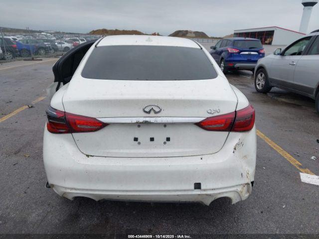 INFINITI Q50 3.0t Luxe Image 15