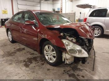  Salvage Nissan Altima