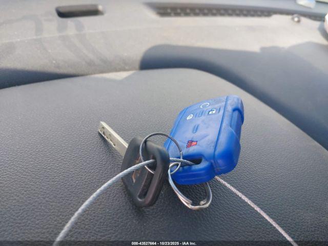 Chevrolet Silverado 2500 Ltz Image 3