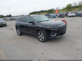  Salvage Jeep Cherokee