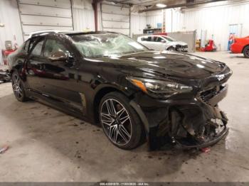  Salvage Kia Stinger